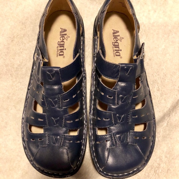 navy blue alegria shoes